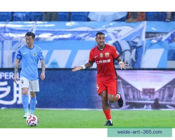 莱昂纳多：期待与队友磨合顺利 希望在上海德比中进球并取得胜利